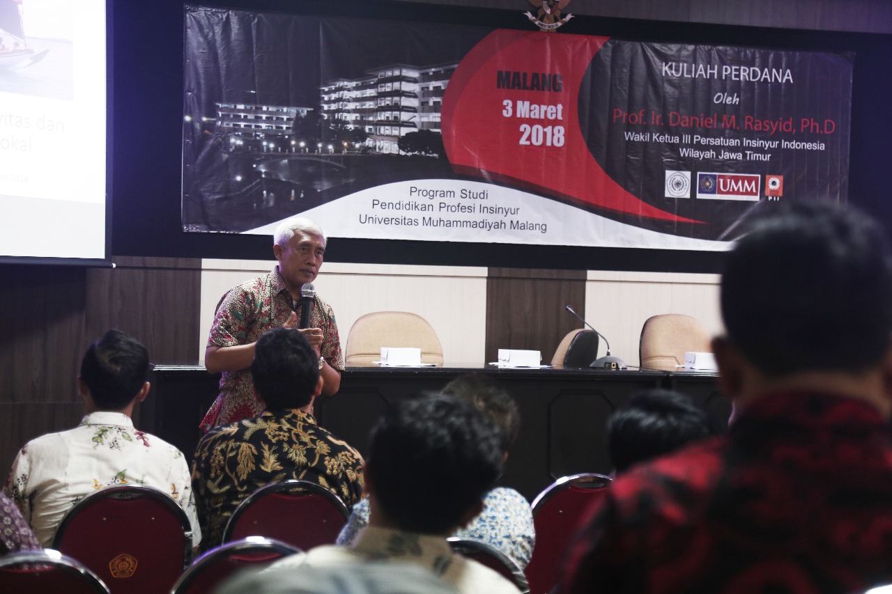 Wakil Ketua III Persatuan Insinyur Indonesia Wilayah Jawa Timur, Prof. Ir. Daniel M. Rasyid, 